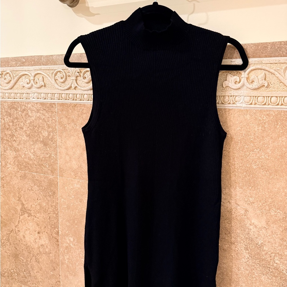 Neiman Marcus Black Ribbed Knit Top